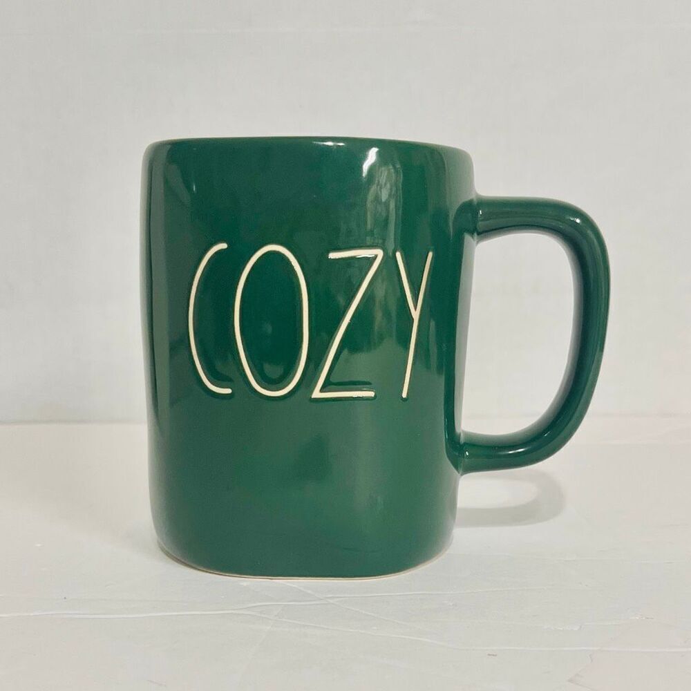 Rae Dunn Green COZY Mug   20 Ounce  NWT